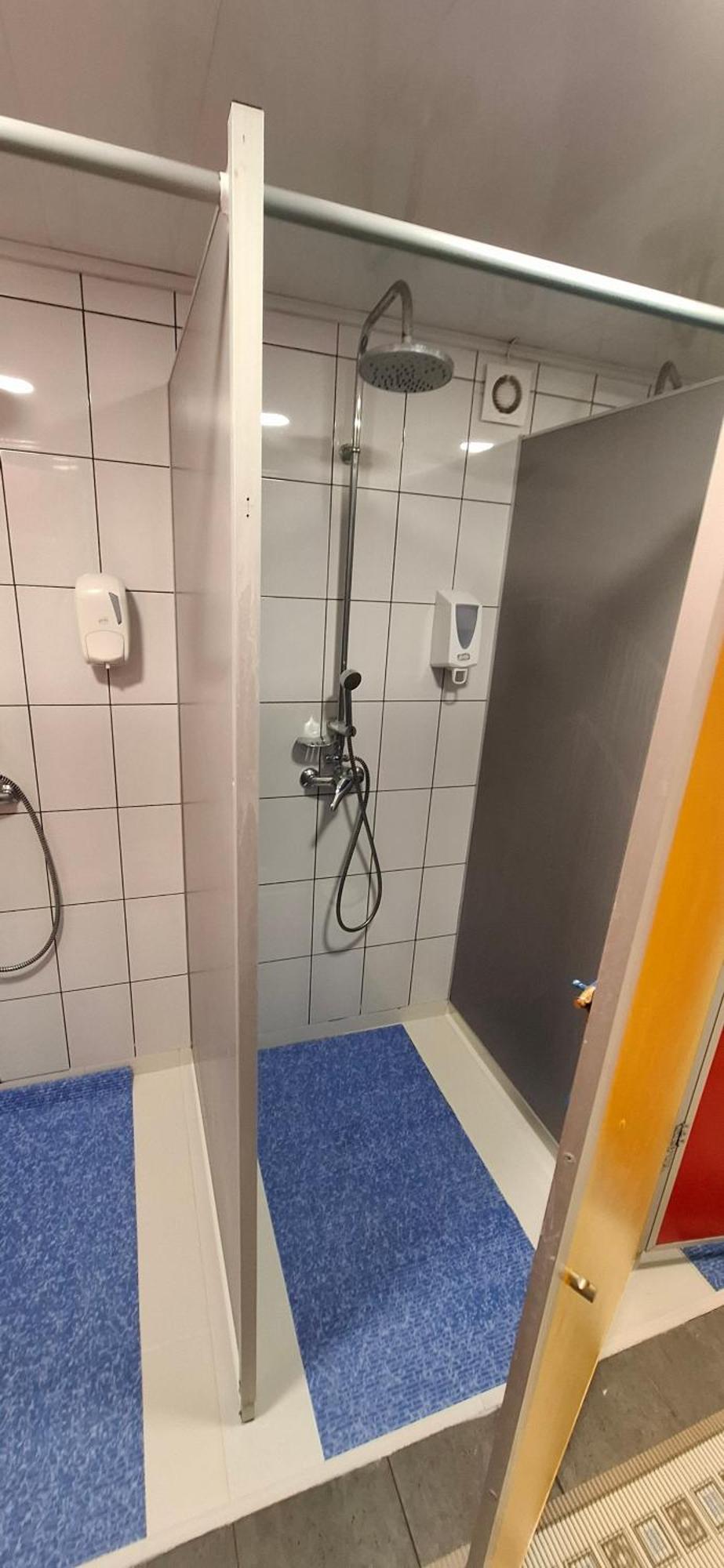 Jamaika @ Shopen Vandrarhem VNO Exteriör bild